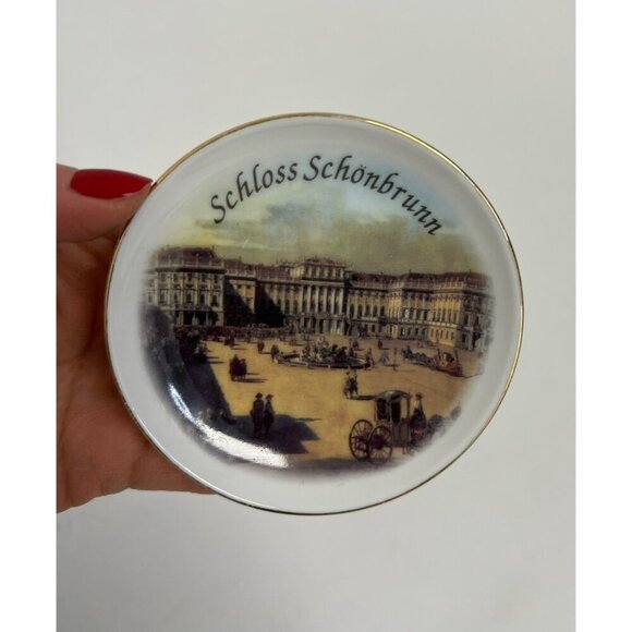 Reutter Porcelain Germany ‘Schloss Schönbrunn’ Plate Travel Souvenir Gift Small - Picture 5 of 6